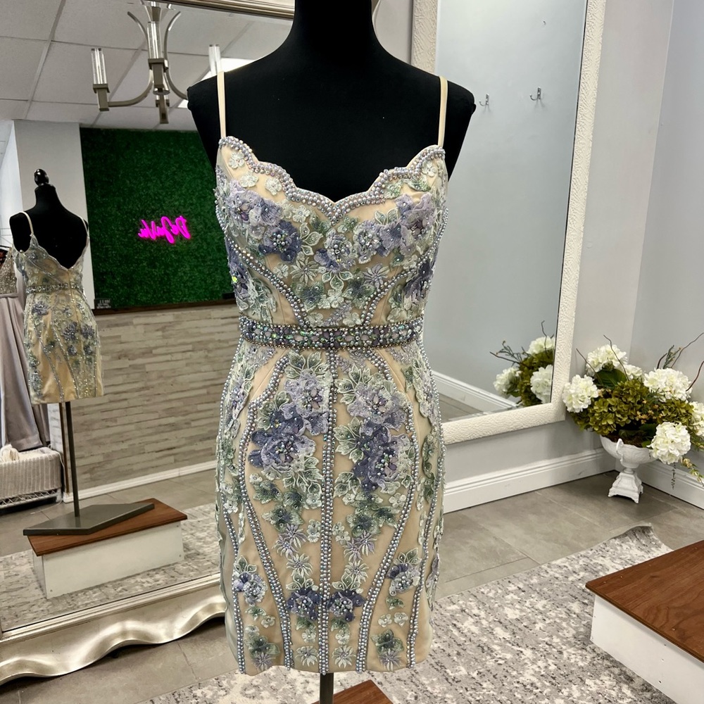 Jovani cocktail size 4 homecoming